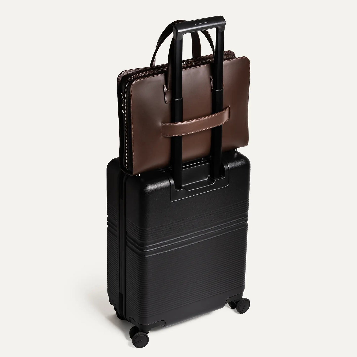 Cartable Pro / Ordinateur Compact en cuir lisse et grainé - MARRON