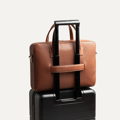 Cartable Pro / Ordinateur medium en cuir grainé - COGNAC