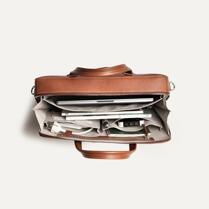 Cartable Pro / Ordinateur medium en cuir grainé - COGNAC