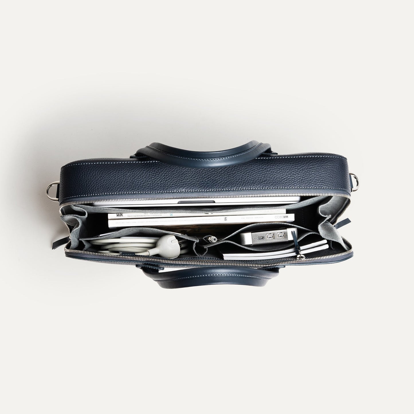 Cartable Pro / Ordinateur medium en cuir grainé - MARINE