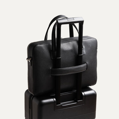 Cartable Pro / Ordinateur medium en cuir grainé - NOIR