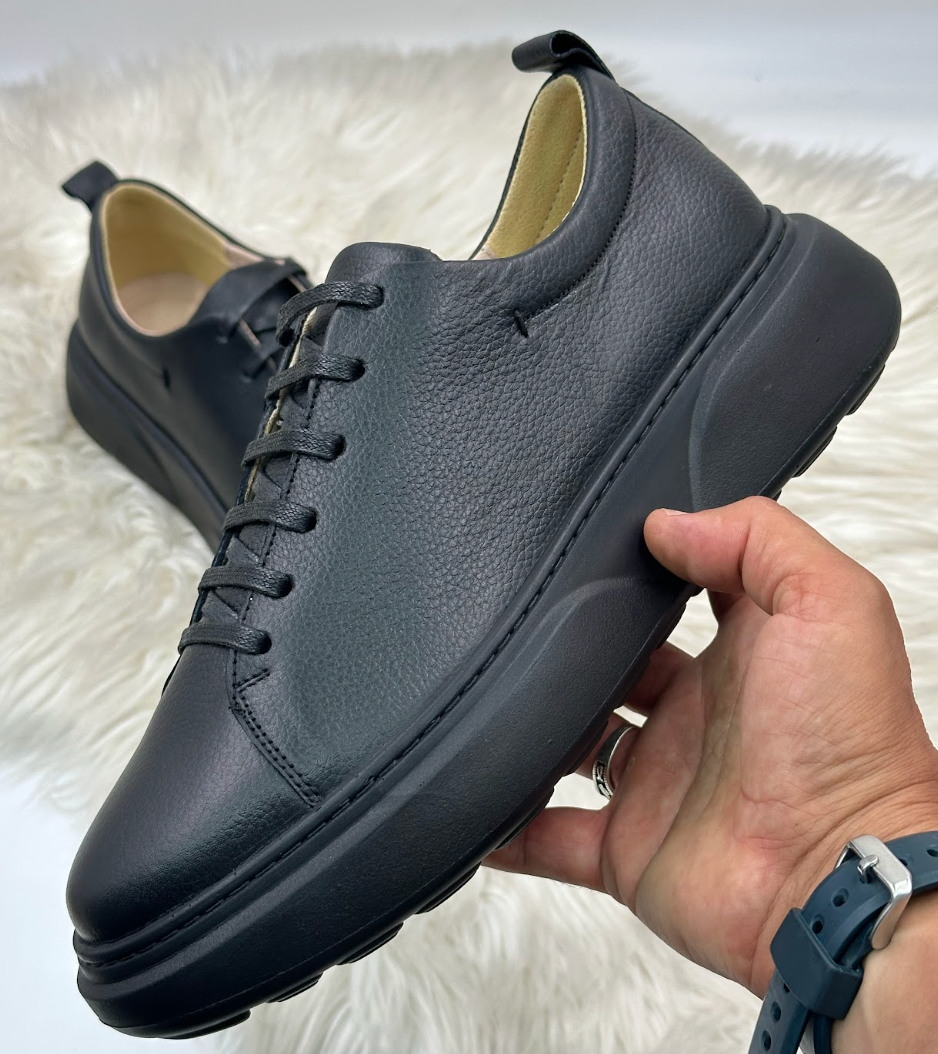STR-01-43-NOIR