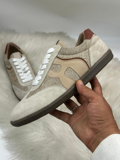 HOGAN-BIEGE-40